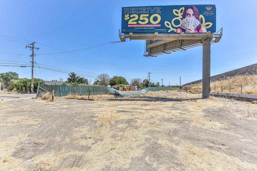 5133 S St Rt 99 W Frontage Rd Property Photo 12