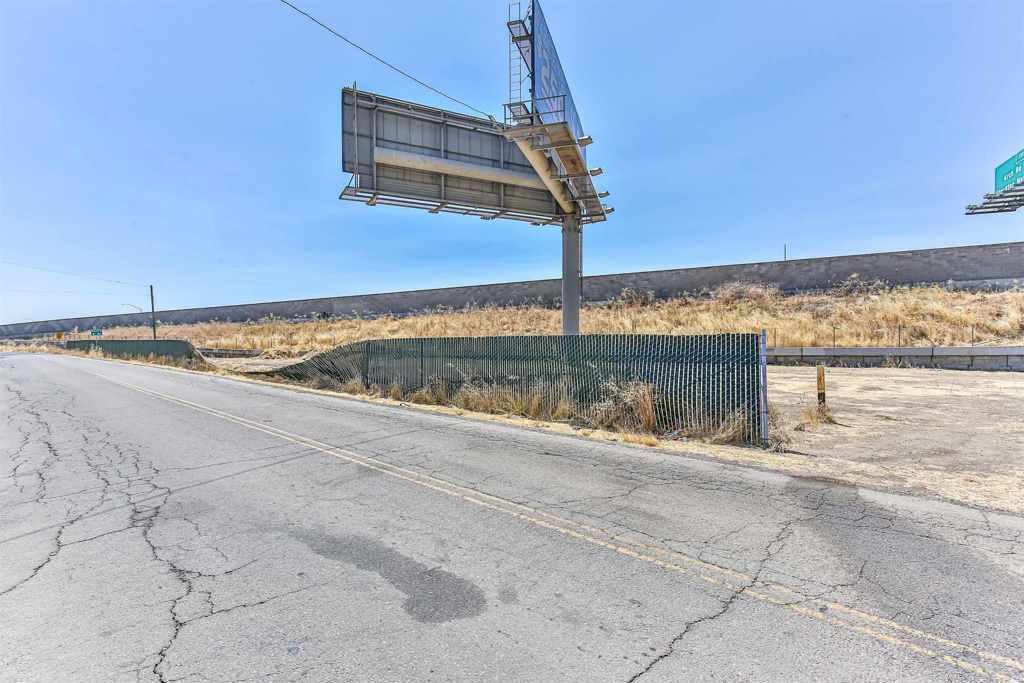 5133 S St Rt 99 W Frontage Rd Property Photo 20