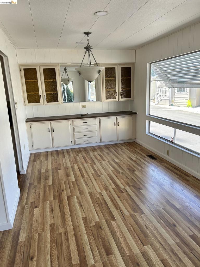 3660 Walnut Blvd Property Photo 6