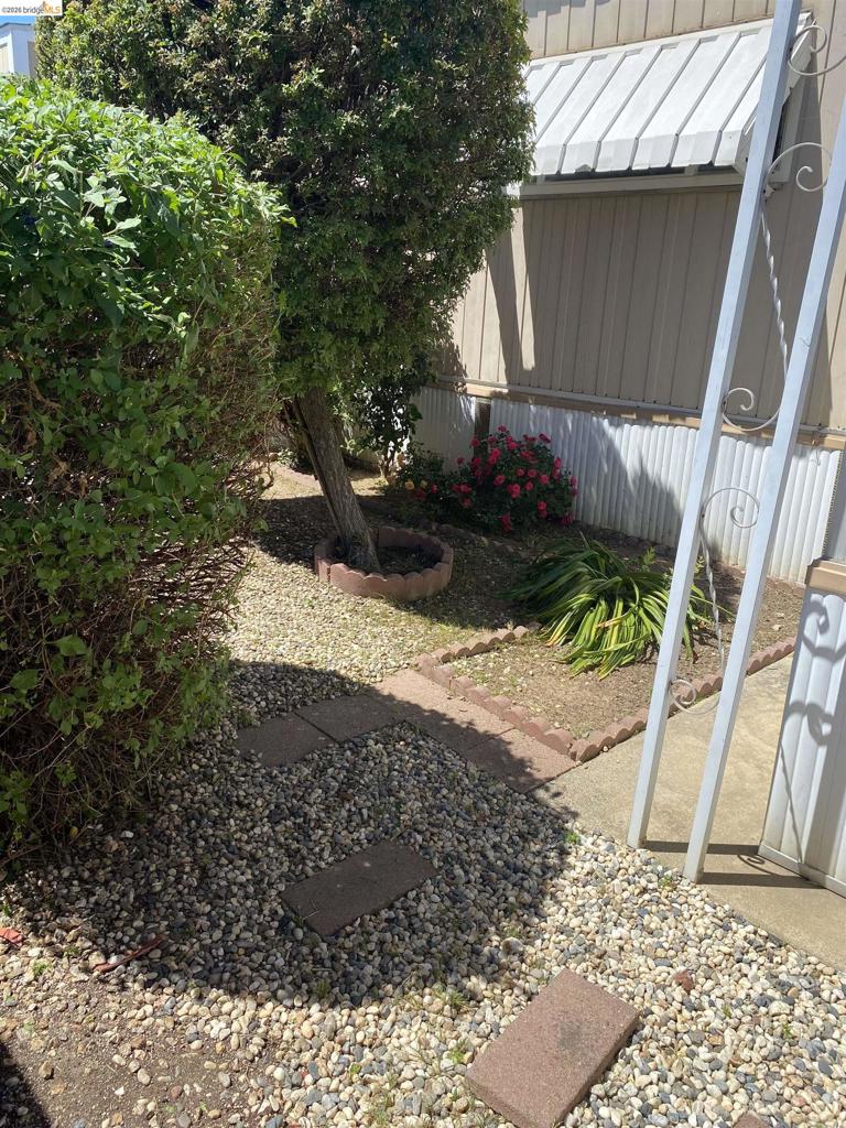 3660 Walnut Blvd Property Photo 15