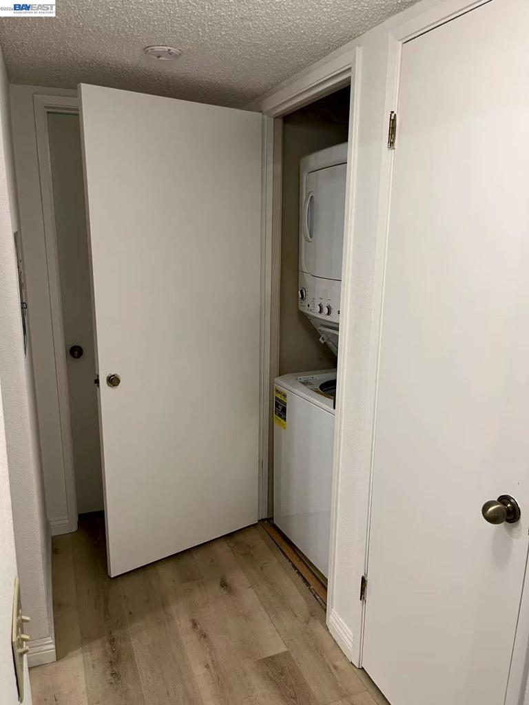 65 Glenwood Property Photo 12