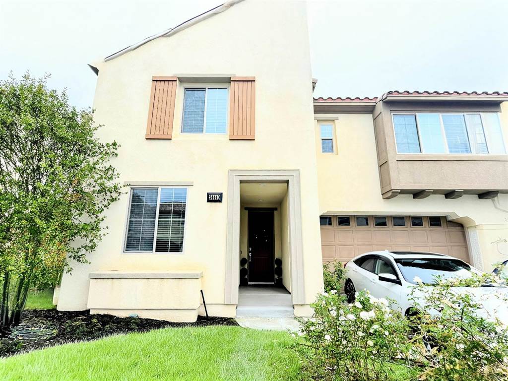 24440 Periwinkle Way Property Photo 1