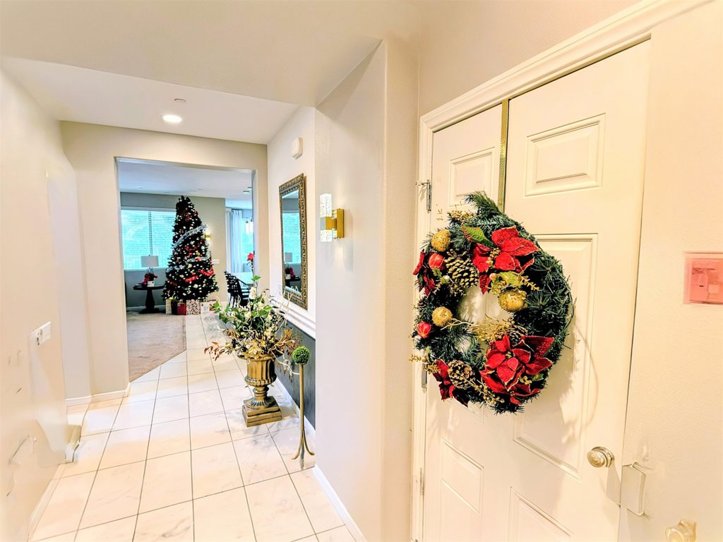 24440 Periwinkle Way Property Photo 2