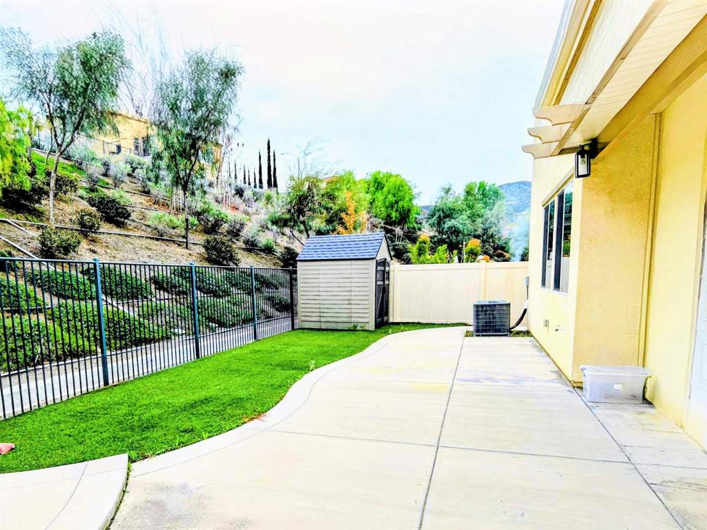 24440 Periwinkle Way Property Photo 24