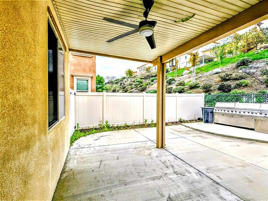 24440 Periwinkle Way Property Photo 26