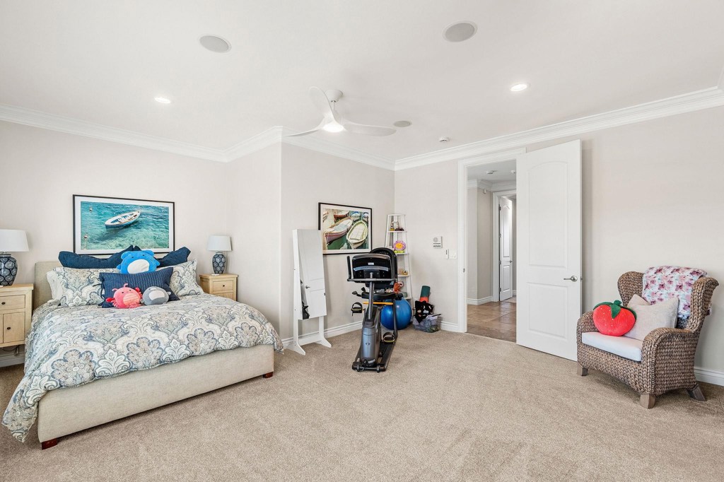 5055 Cabrillo Pt Property Photo 20