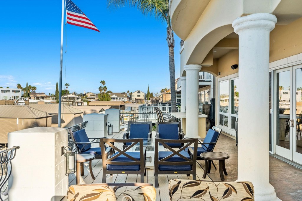 5055 Cabrillo Pt Property Photo 38