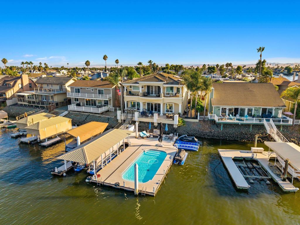 5055 Cabrillo Pt Property Photo 45