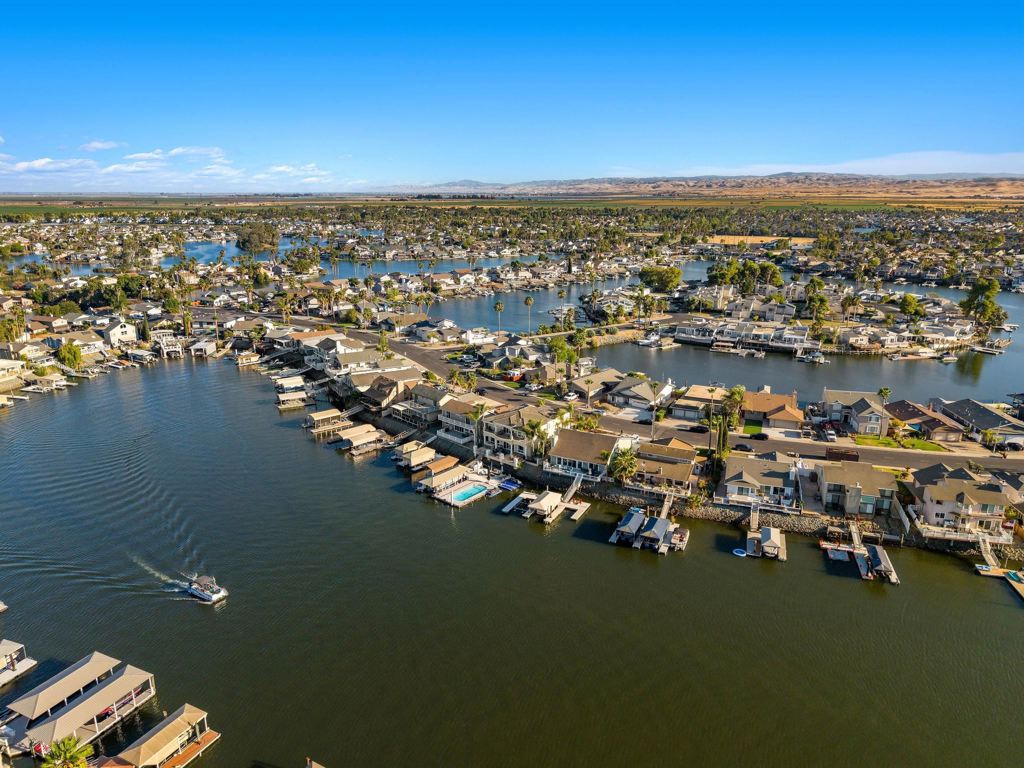 5055 Cabrillo Pt Property Photo 48
