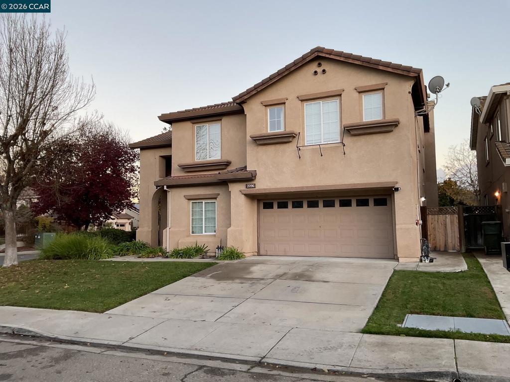 2096 Goldpine Way Property Photo 4