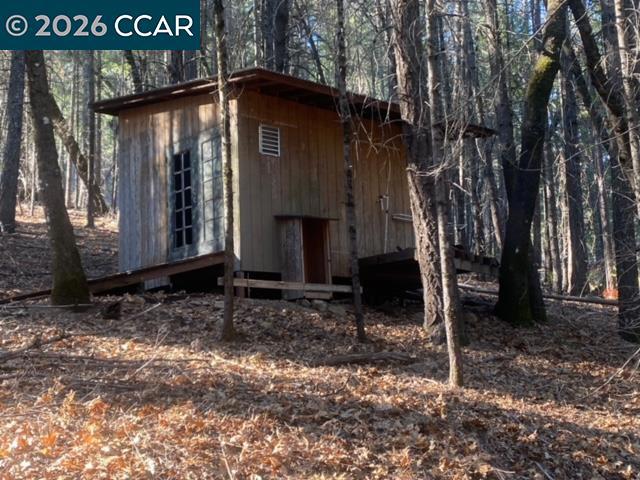 9471 Wildcat Rd Property Photo 4