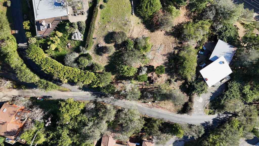 6108 Skyline Blvd Property Photo 6