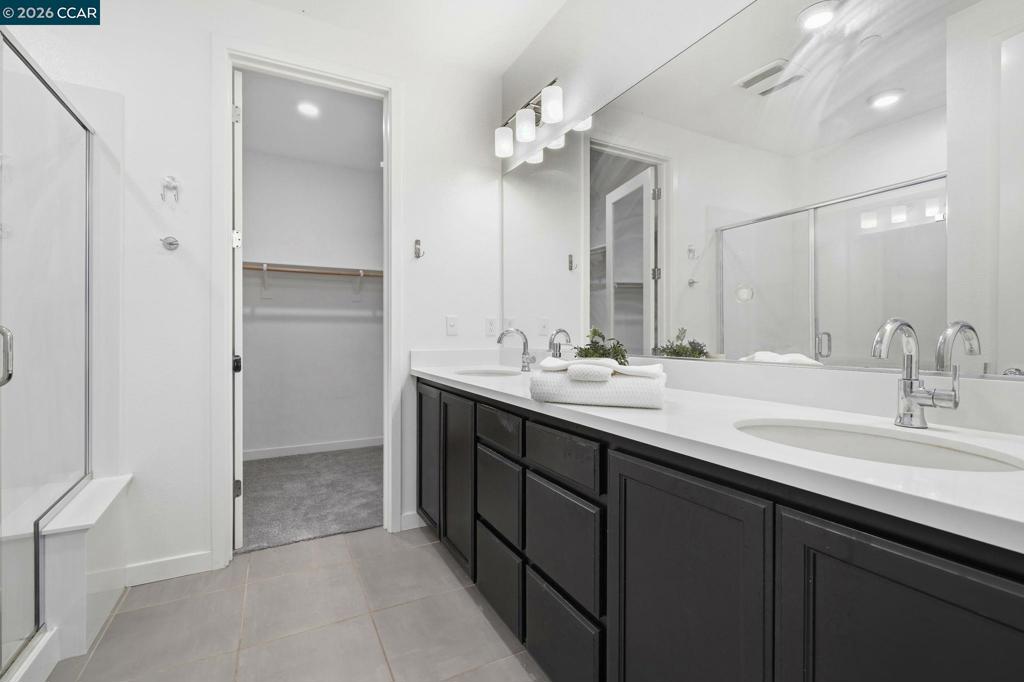 5862 Cadence Ave Property Photo 45