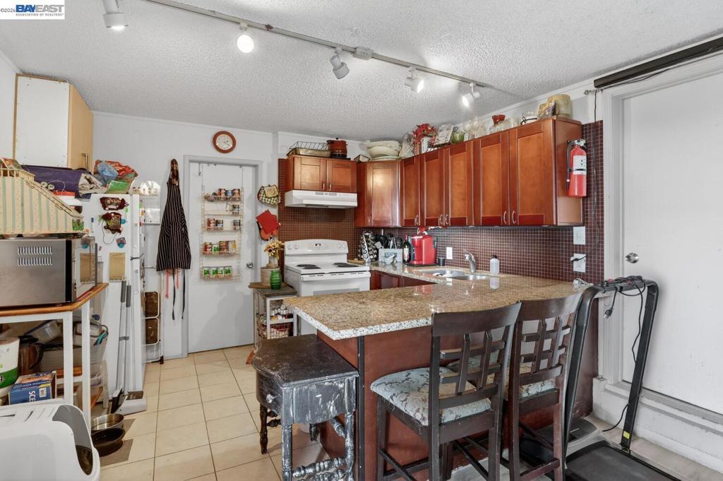 16605 Rolando Ave Property Photo 45