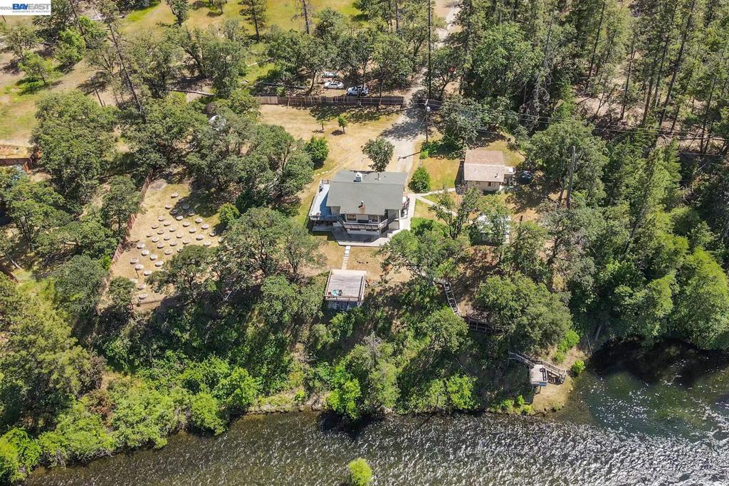 1476 Poker Bar Rd Property Photo 4