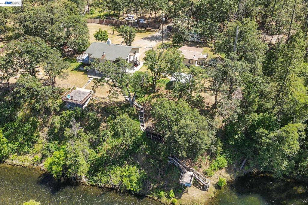 1476 Poker Bar Rd Property Photo 8
