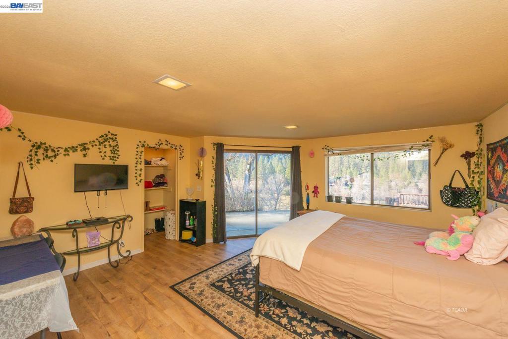 1476 Poker Bar Rd Property Photo 28