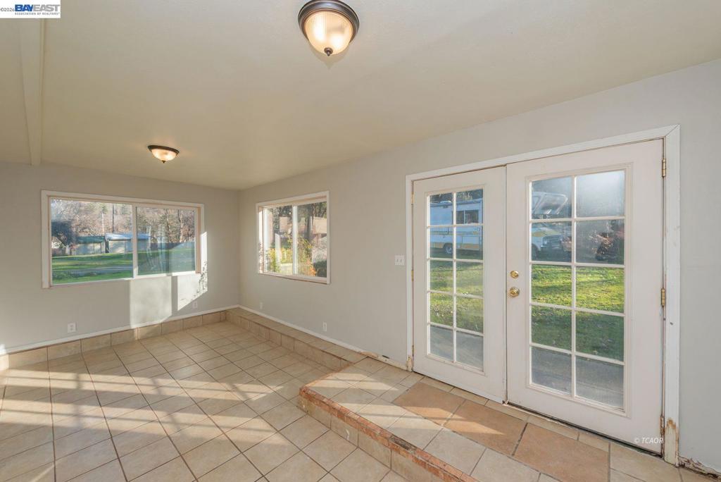 1476 Poker Bar Rd Property Photo 35