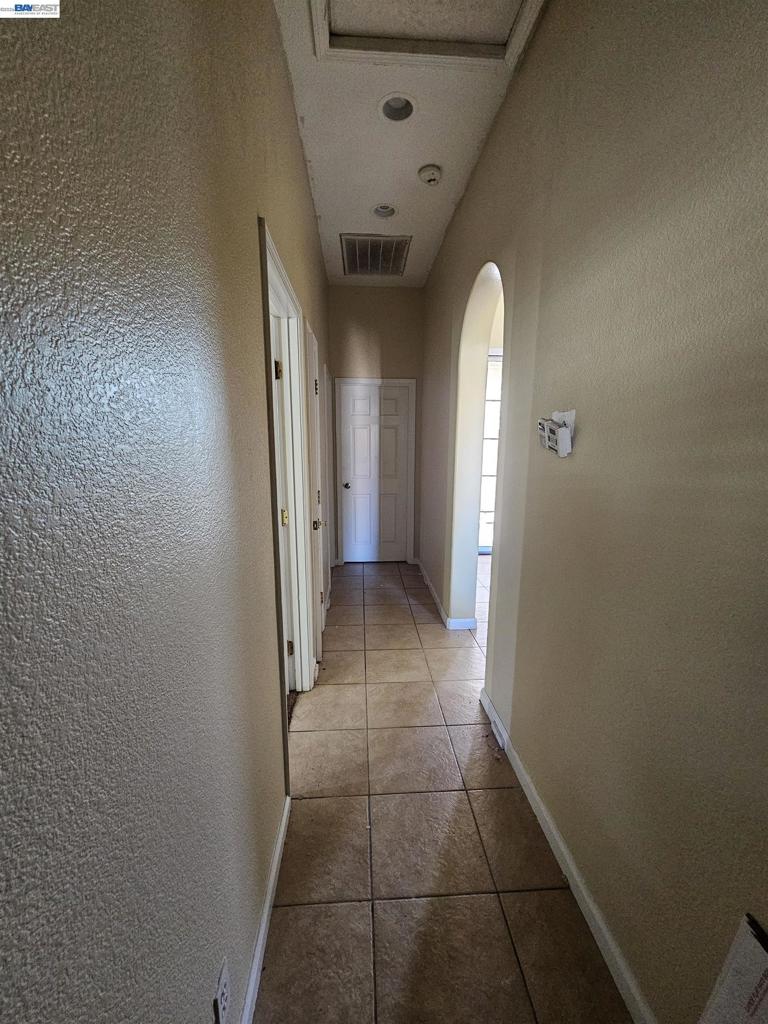 537 Bonanza Dr Property Photo 15
