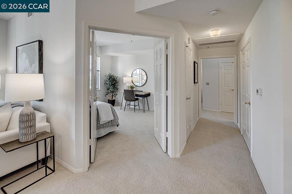 1860 Tice Creek Dr 1306 Property Photo 12