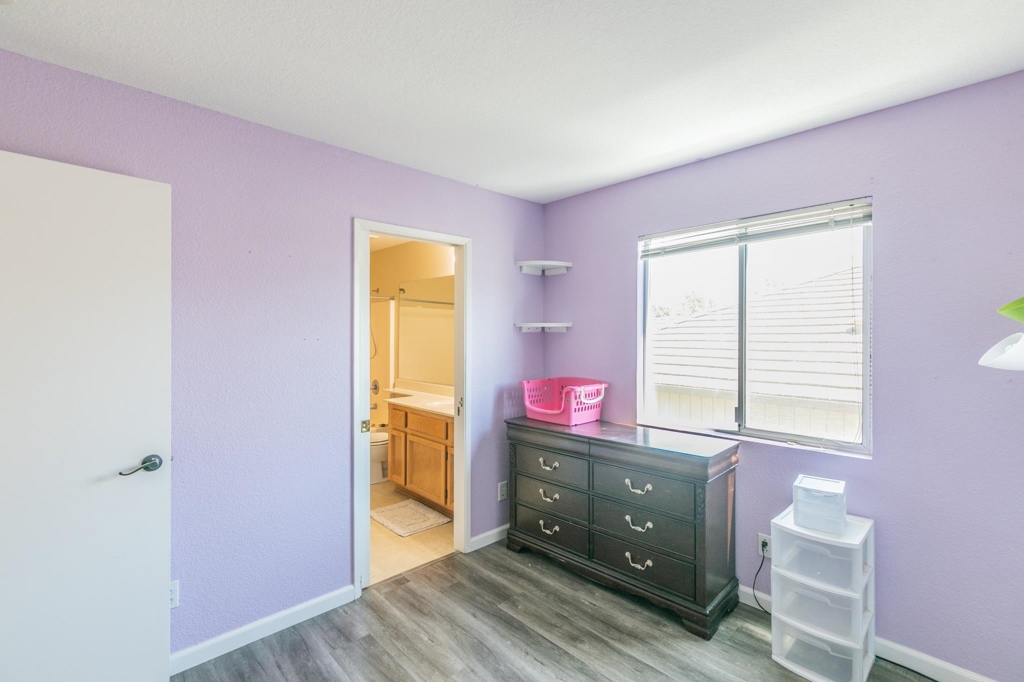 690 Woodard Way Property Photo 11