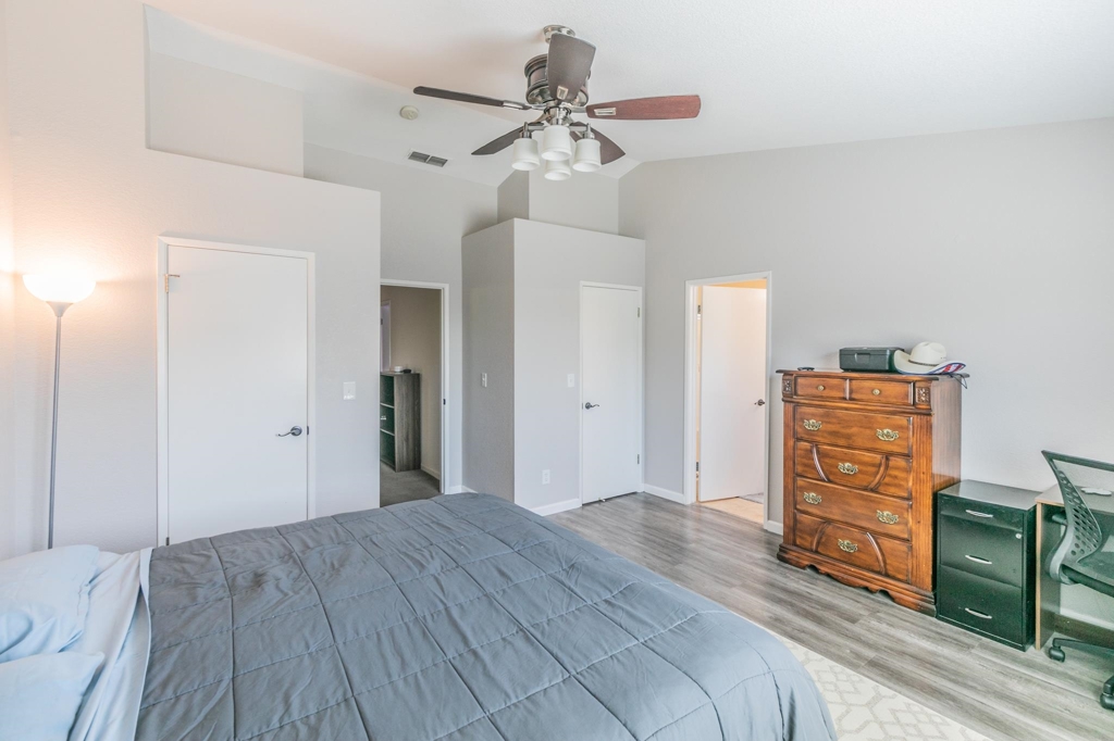 690 Woodard Way Property Photo 17