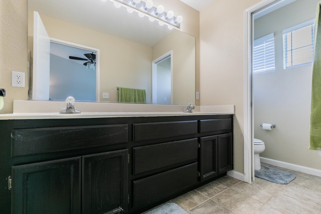690 Woodard Way Property Photo 20