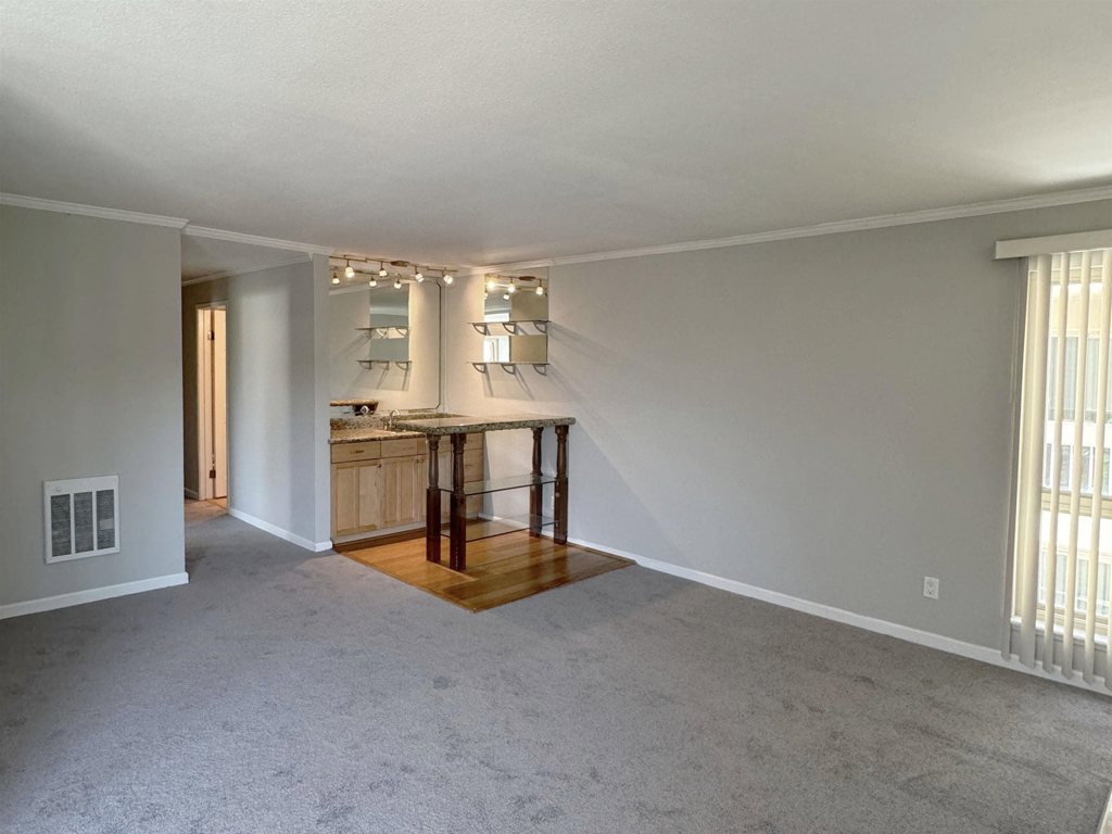 77 Fairmount Ave 220 Property Photo 3