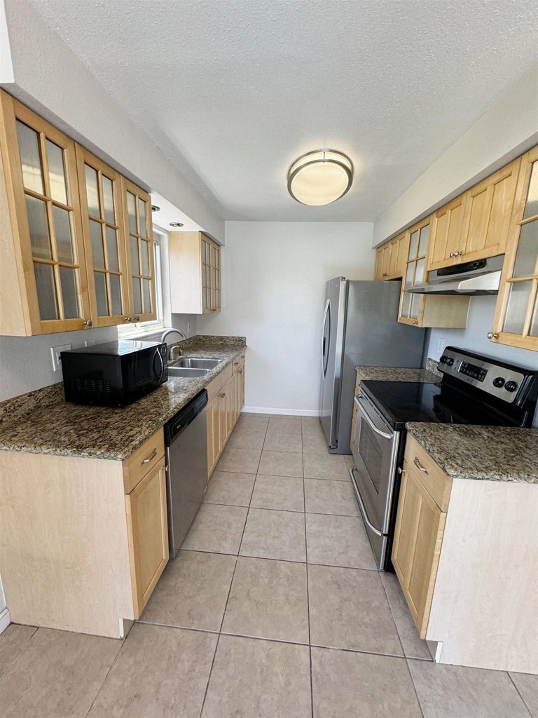 77 Fairmount Ave 220 Property Photo 4