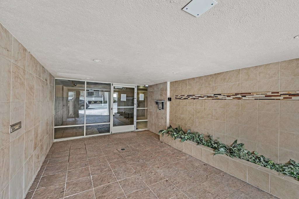 77 Fairmount Ave 220 Property Photo 12