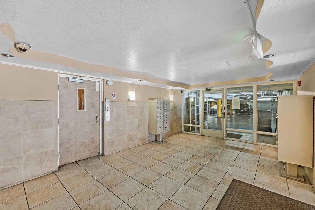77 Fairmount Ave 220 Property Photo 16