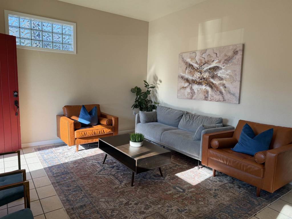 654 3rd Street Property Photo 8