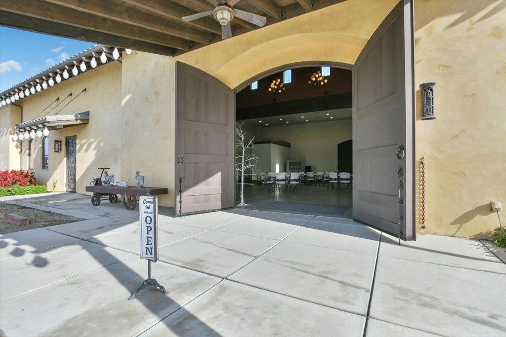 8091 Balfour Rd Property Photo 3