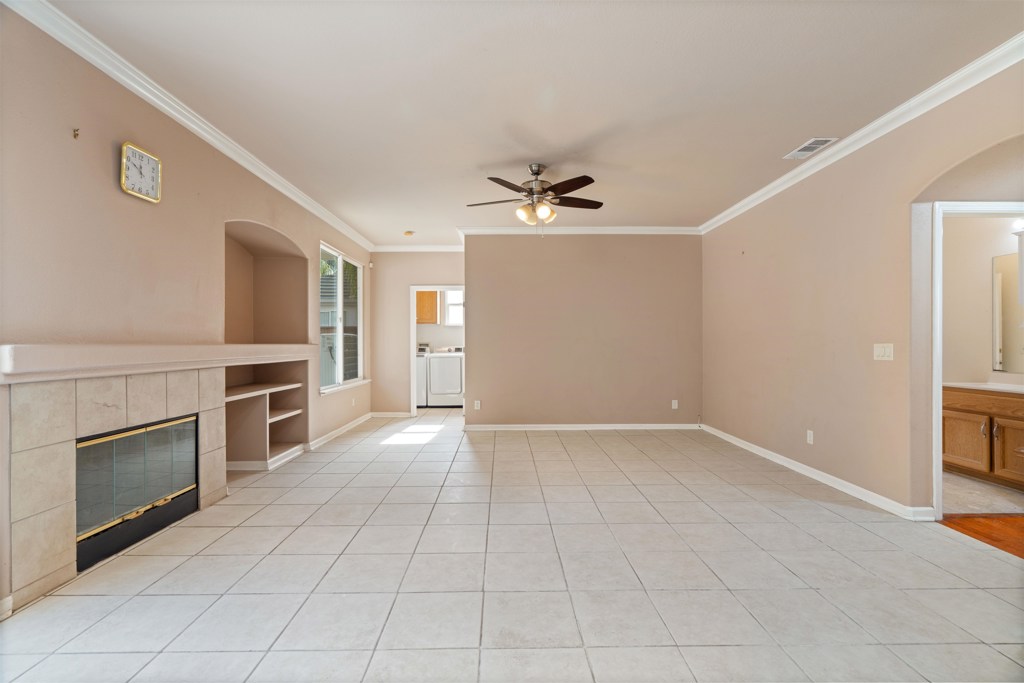 4925 Bay View Cir Property Photo 9