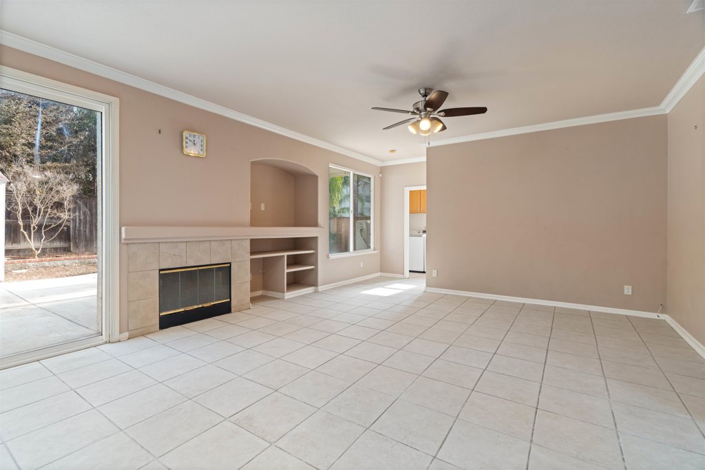 4925 Bay View Cir Property Photo 10