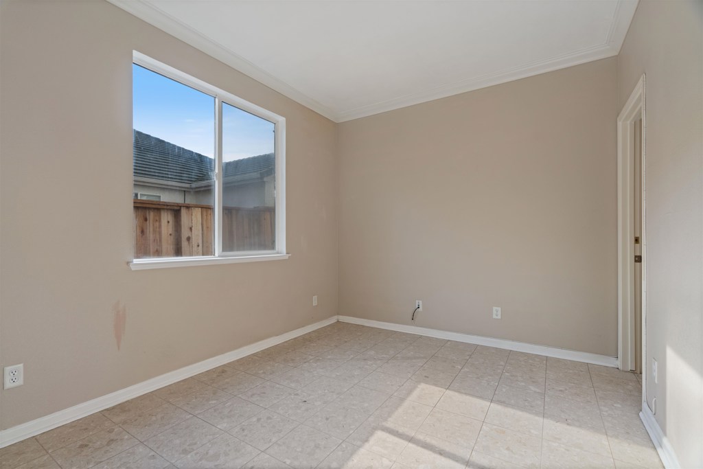 4925 Bay View Cir Property Photo 14