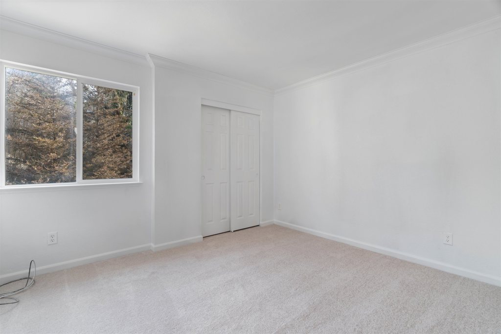 4925 Bay View Cir Property Photo 26