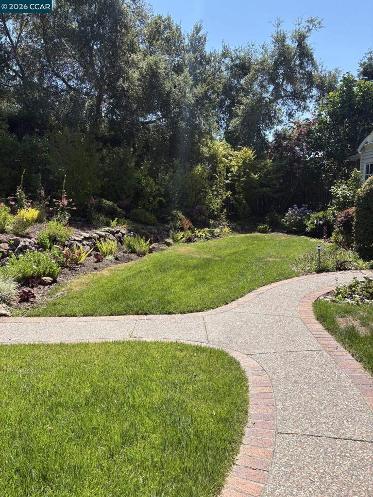 39 Orinda View Property Photo 6