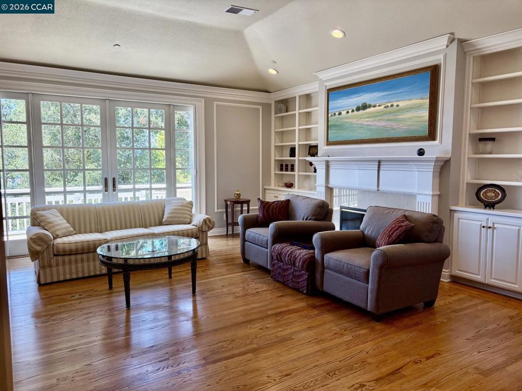 39 Orinda View Property Photo 10
