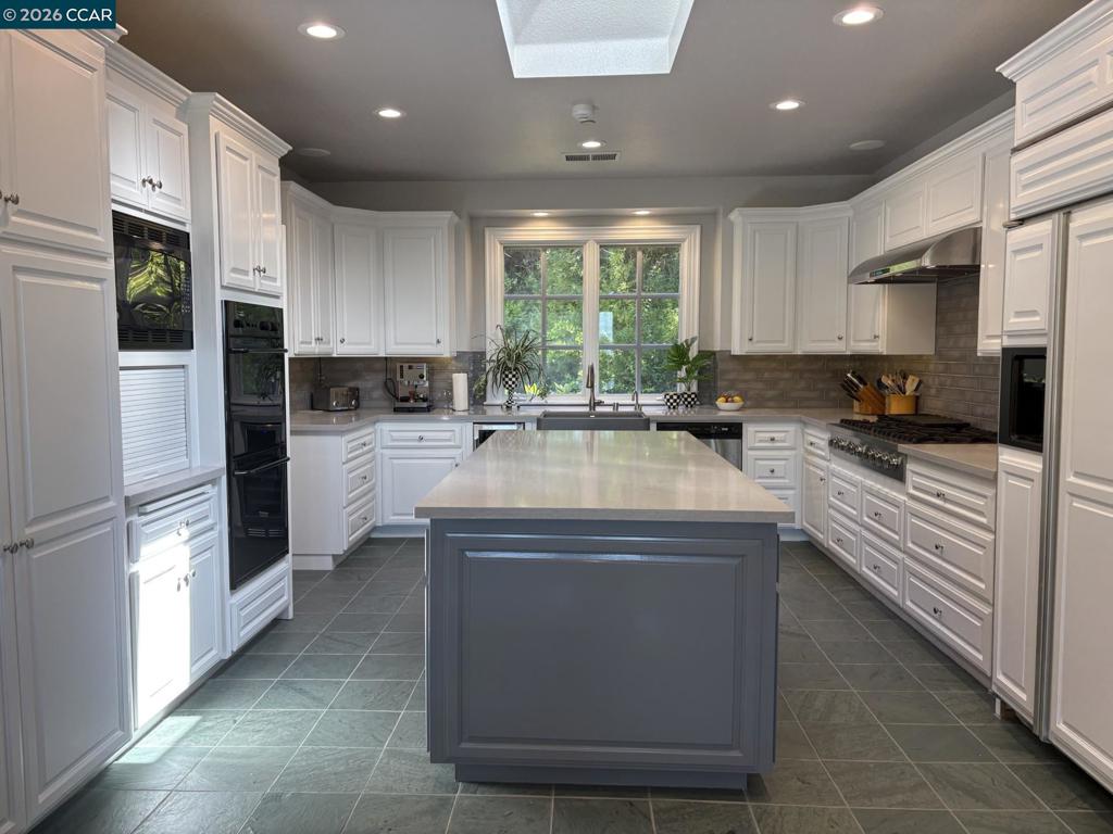 39 Orinda View Property Photo 11