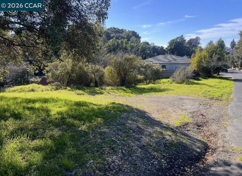 Sobrante Ave Property Photo 2