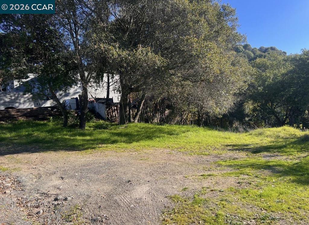 Sobrante Ave Property Photo 7