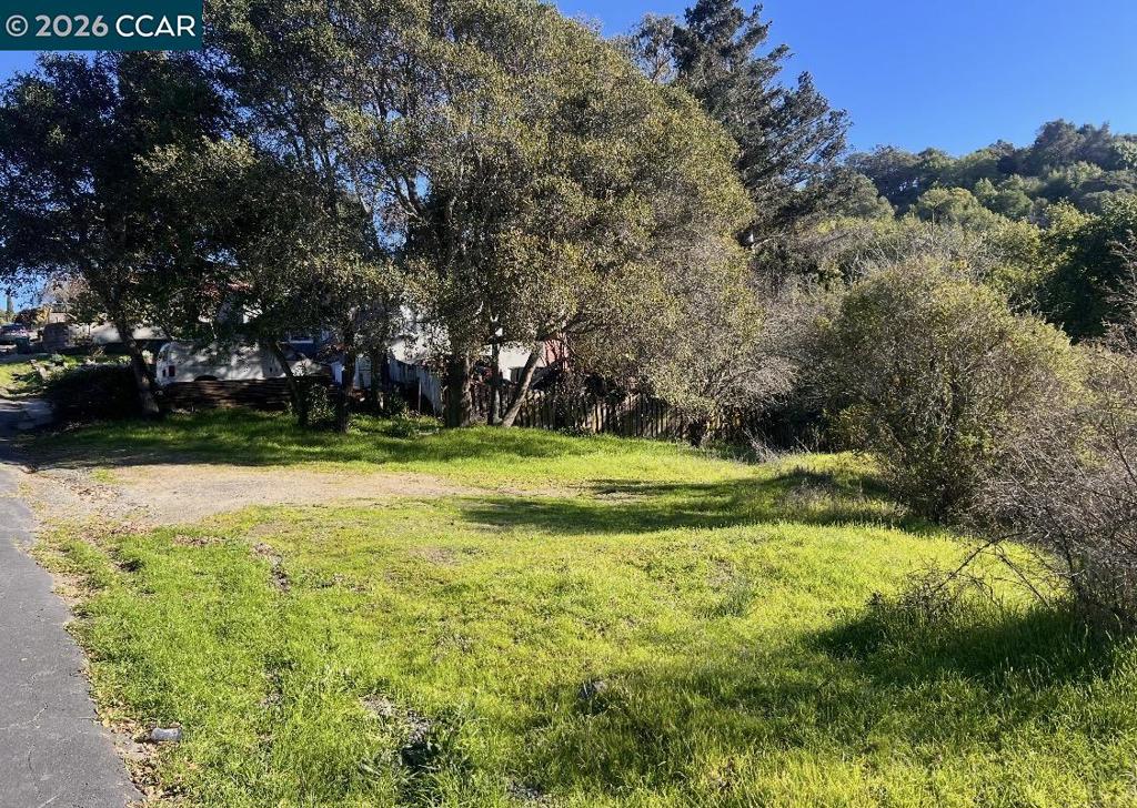 Sobrante Ave Property Photo 10