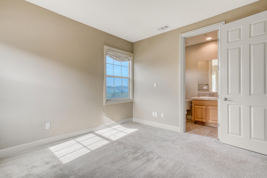 3108 Ashbourne Cir Property Photo 38