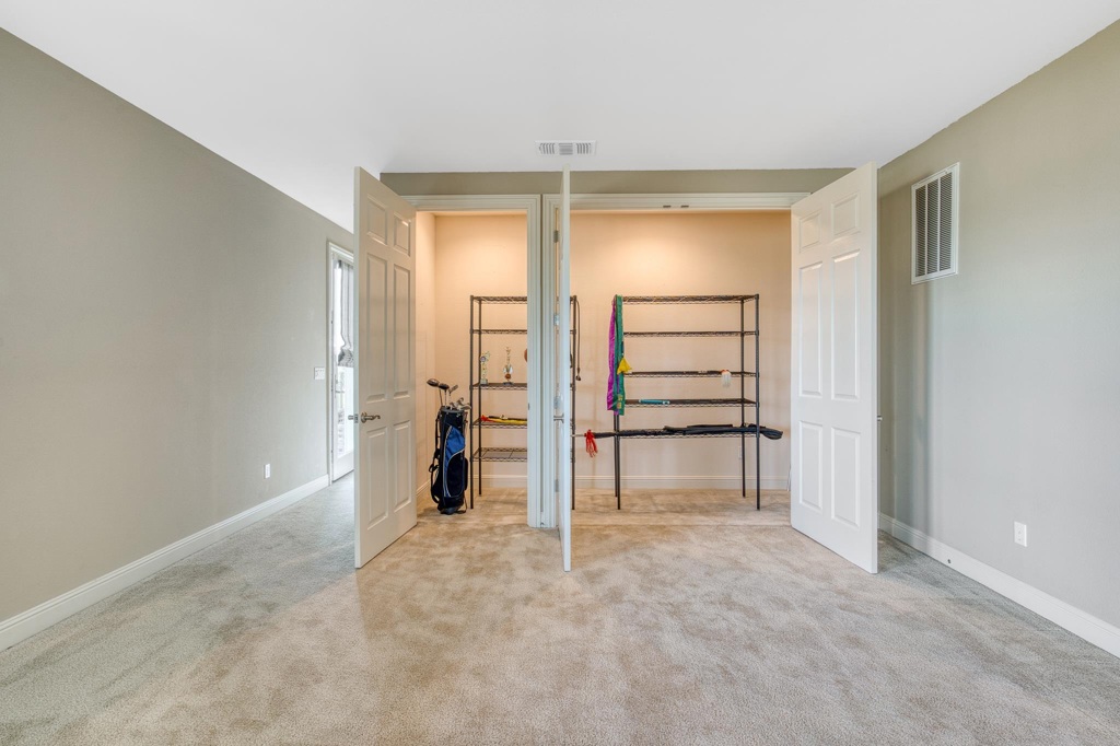 3108 Ashbourne Cir Property Photo 43