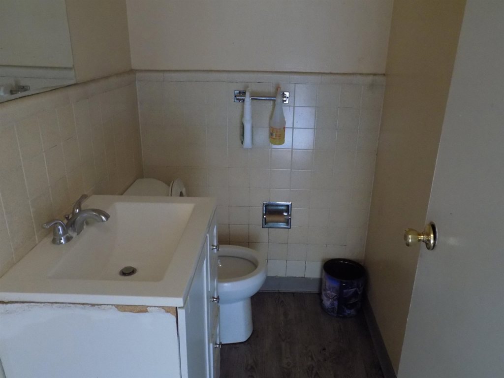 4201 West St Property Photo 14