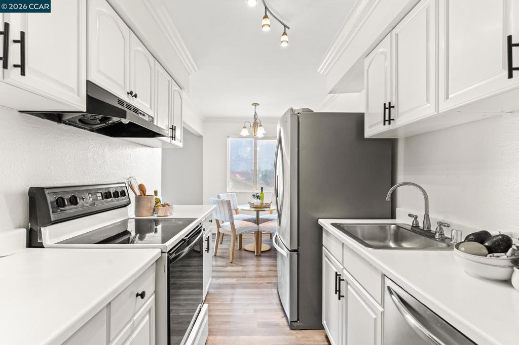 1133 Meadow Lane 106 Property Photo 12
