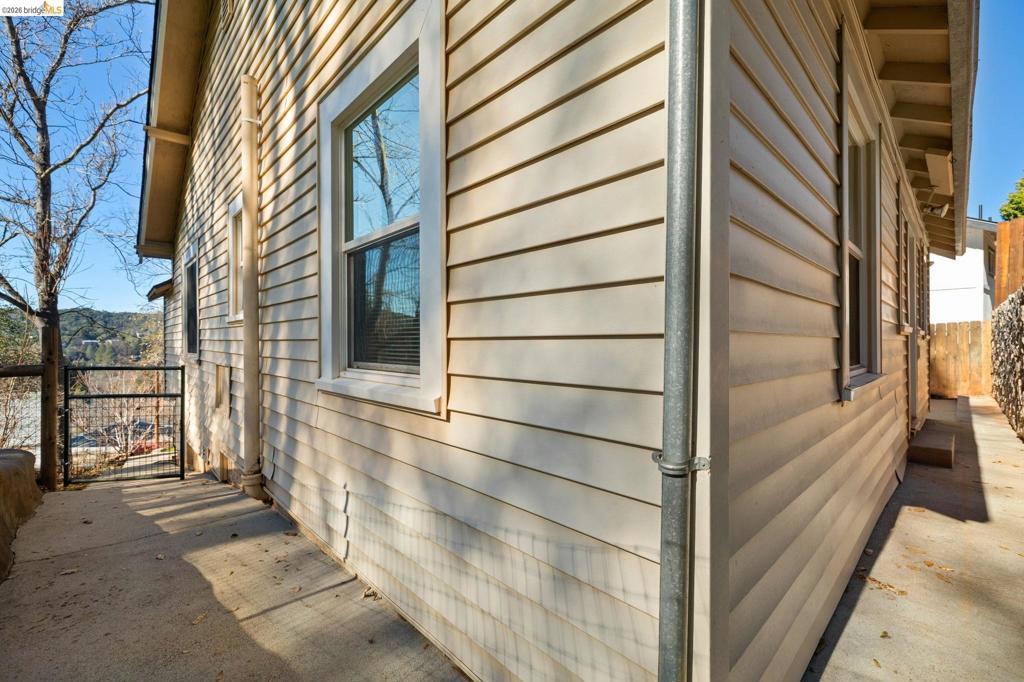 169 N Shepherd St. Property Photo 22