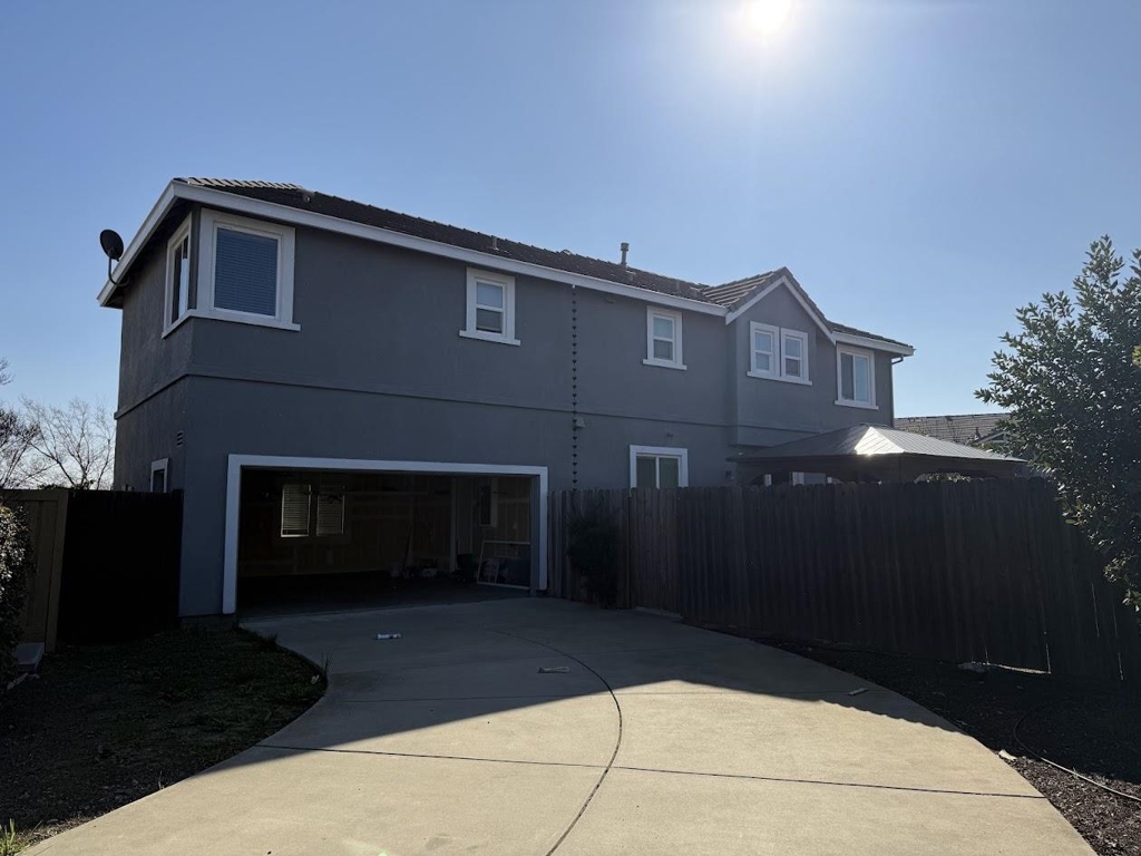 236 Cogburn Way Property Photo 4