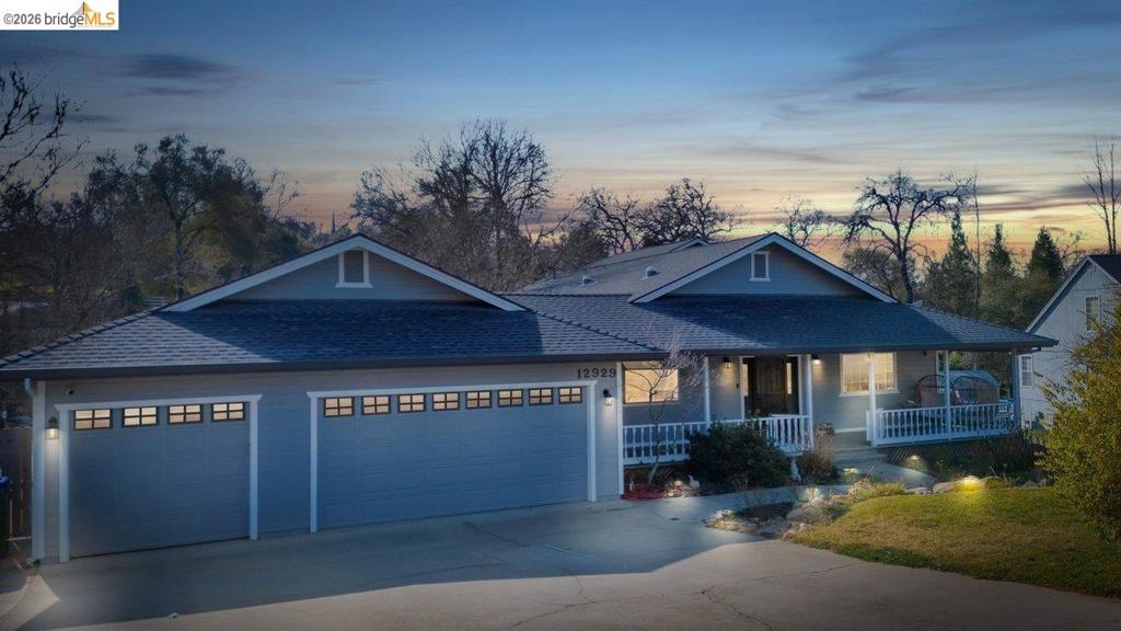 12929 Hollow Dr Property Photo 1